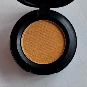 MAC PRO BURNT ORANGE EYE SHADOW - VINTAGE/COLLECTIBLE!***